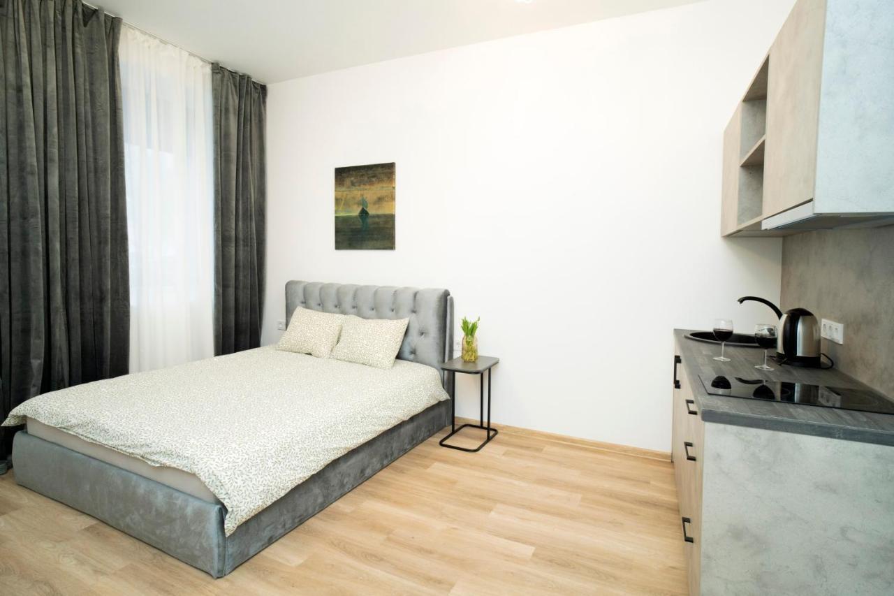 Station No3 Apartment *